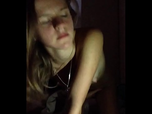 ❤️ Ang usa ka babaye masturbates ug cums ❌ Fucking video sa amon